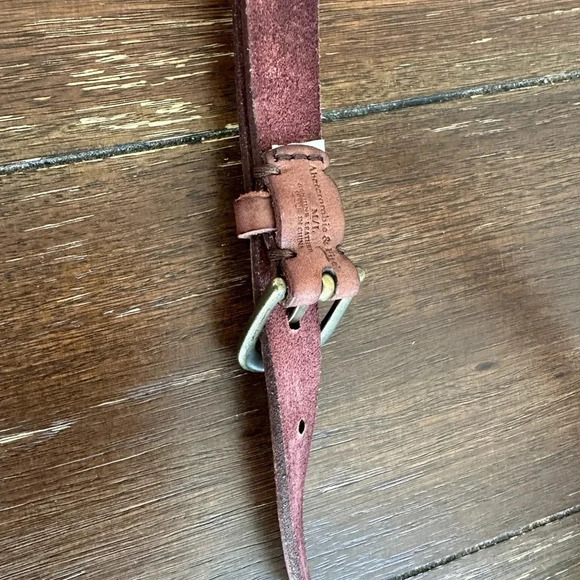Abercrombie & Fitch belt - Picture 9 of 10